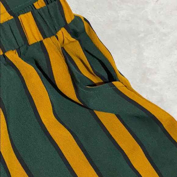 Two piece Set - Picture 5 of 6